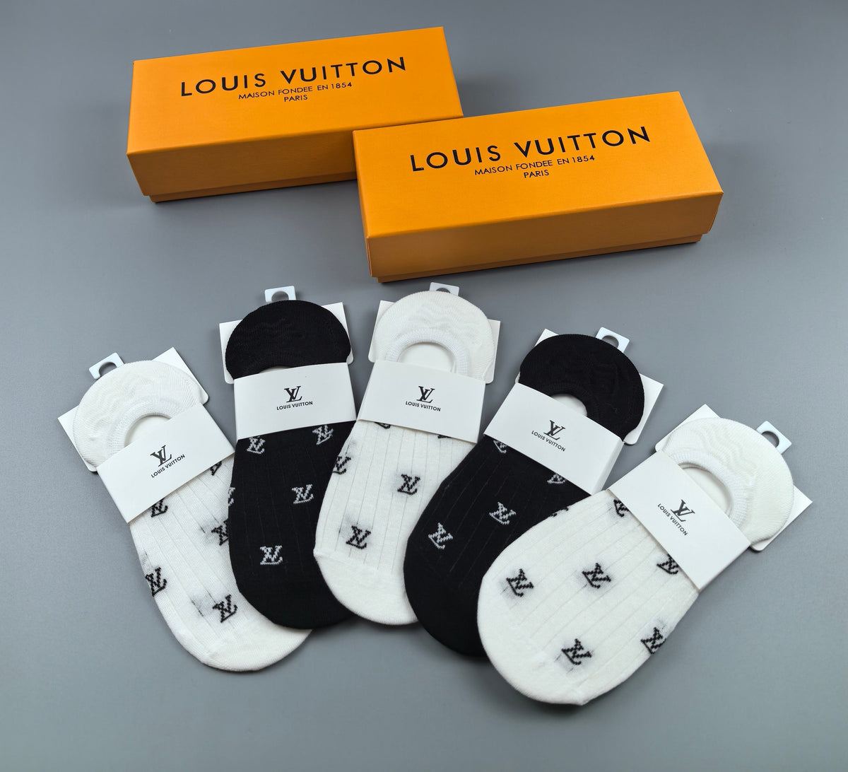 Louis Vuitton Short Socks - 5-Pair Box