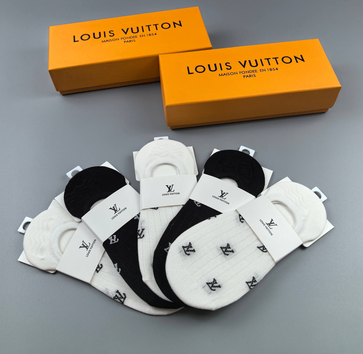 Louis Vuitton Short Socks - 5-Pair Box