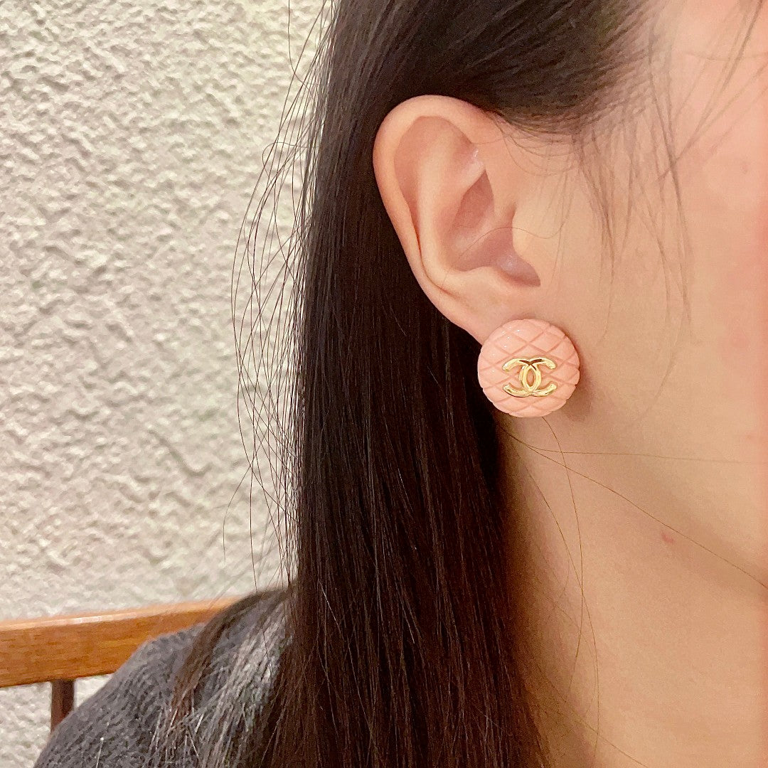 Double-C Emblem Stud Earrings in Polished Metal-Tone – Design 201 detail view