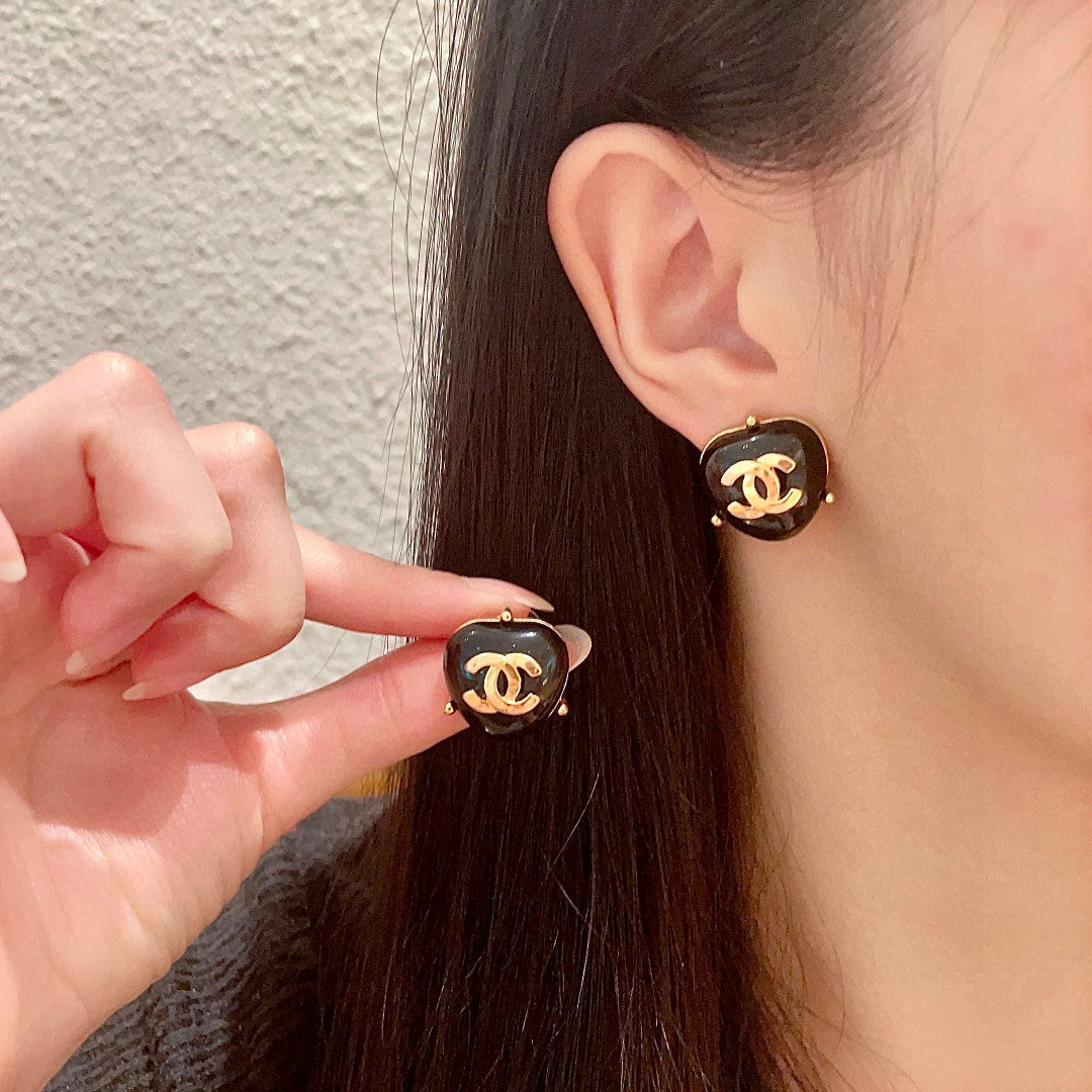 Double-C Emblem Pearl-Detail Stud Earrings – Pearl Detail – Design 009 main product view