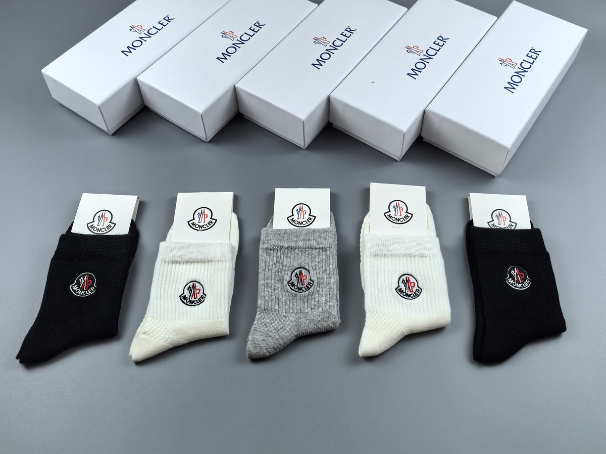 Moncler Small Round Emblems Ankle Socks - 5-Pair Set