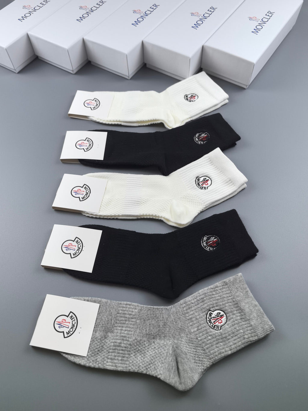 Moncler Small Round Emblems Ankle Socks - 5-Pair Set
