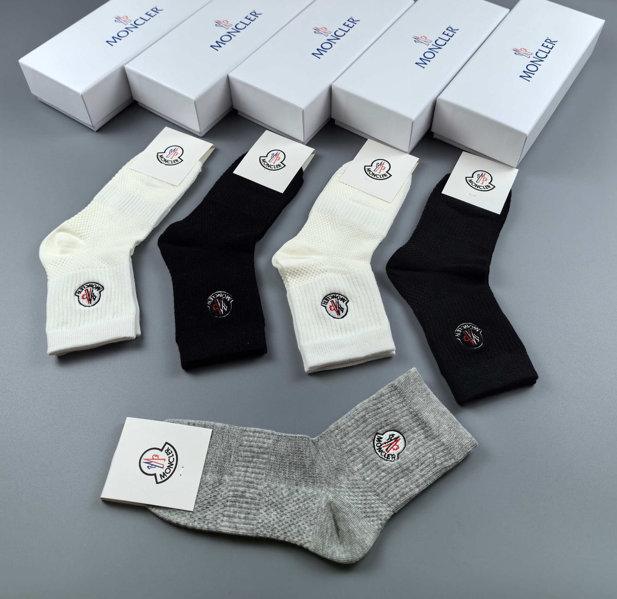 Moncler Small Round Emblems Ankle Socks - 5-Pair Set