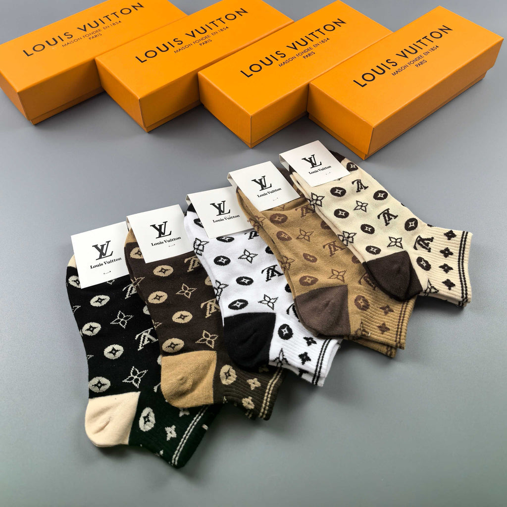 Louis Vuitton Cotton Visible Branded Cuff Or Emblem Details No-Show Socks - 5-Pair Set