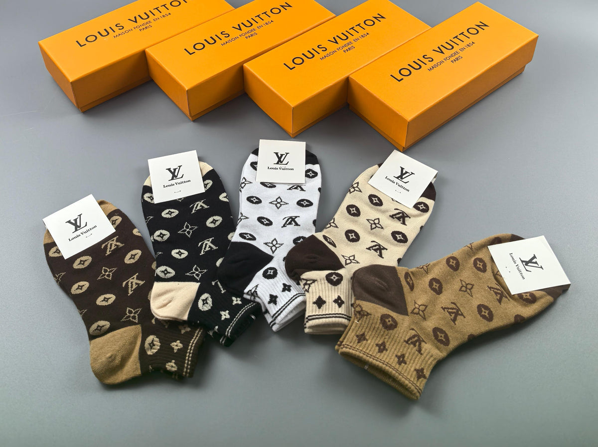Louis Vuitton Cotton Visible Branded Cuff Or Emblem Details No-Show Socks - 5-Pair Set
