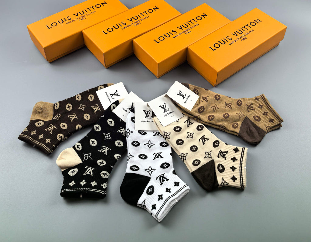 Louis Vuitton Cotton Visible Branded Cuff Or Emblem Details No-Show Socks - 5-Pair Set