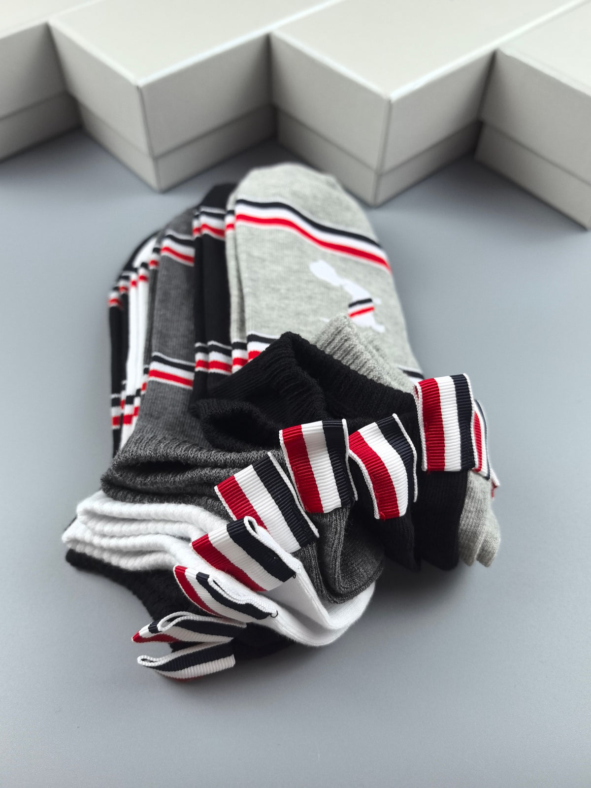 Thom Browne Cotton Visible Branded Cuff Or Emblem Details No-Show Socks - 5-Pair Set