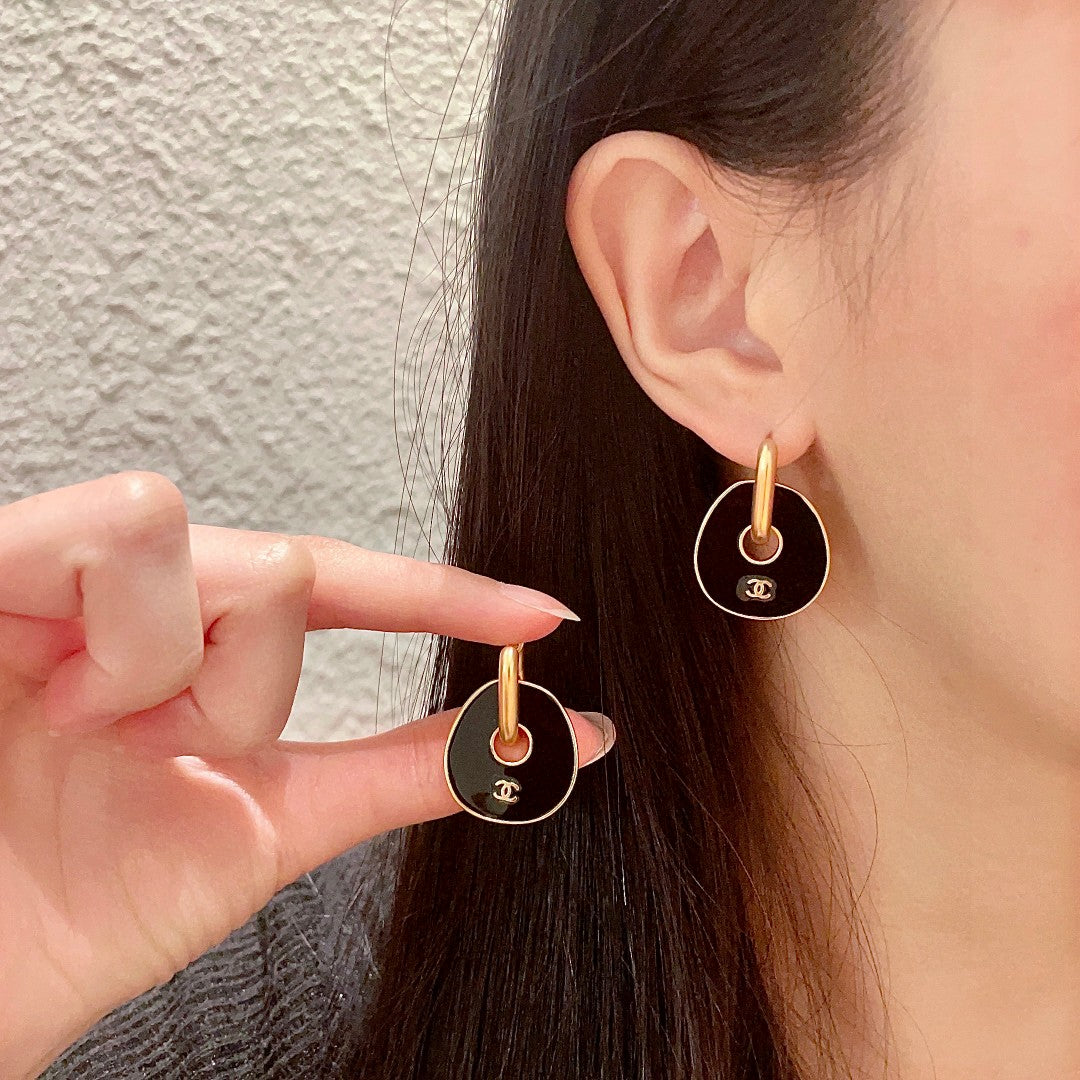 Double-C Emblem Statement Earrings in Polished Metal-Tone – Design 019 main product view