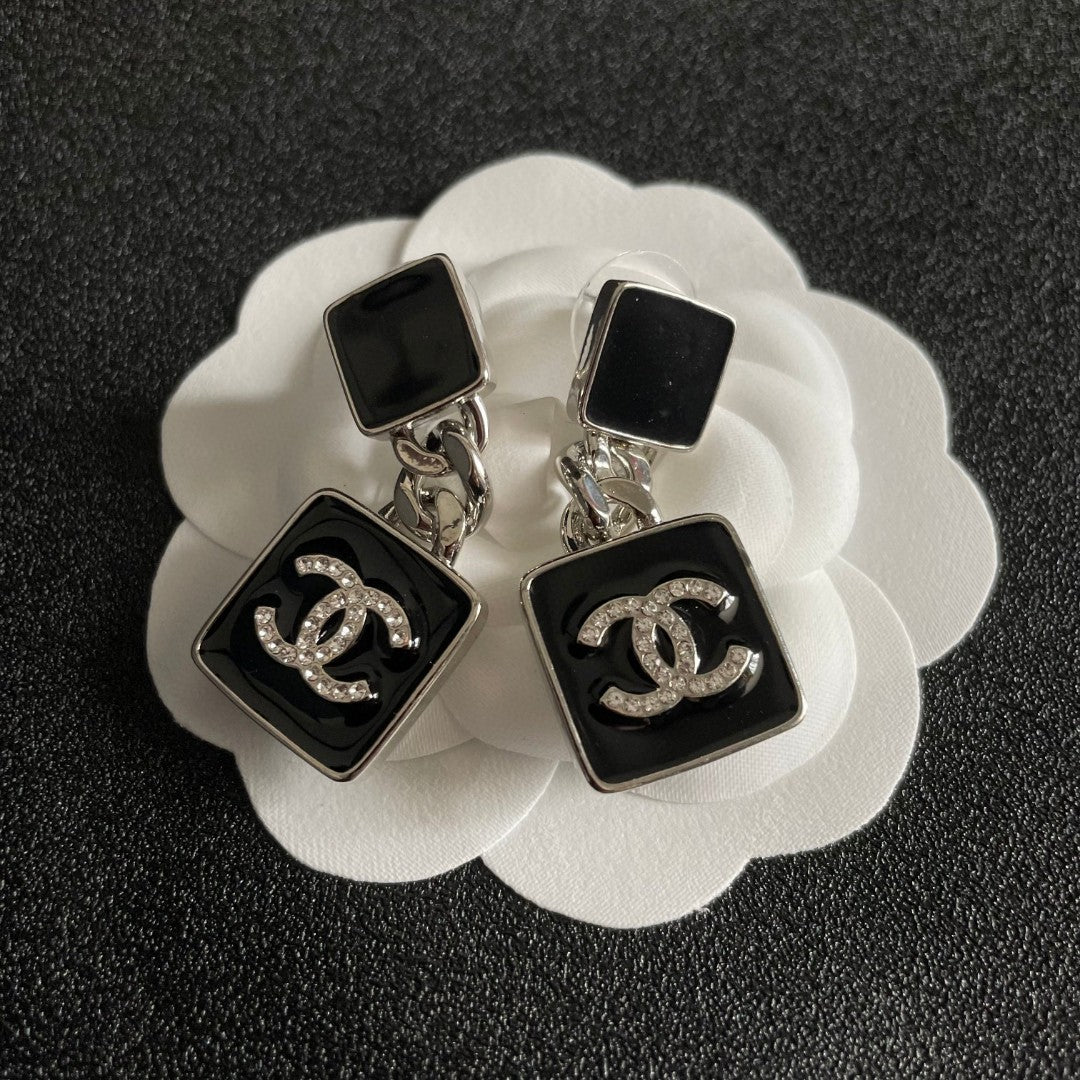 Double-C Emblem Statement Earrings in Polished Metal-Tone – Design 018 front product view