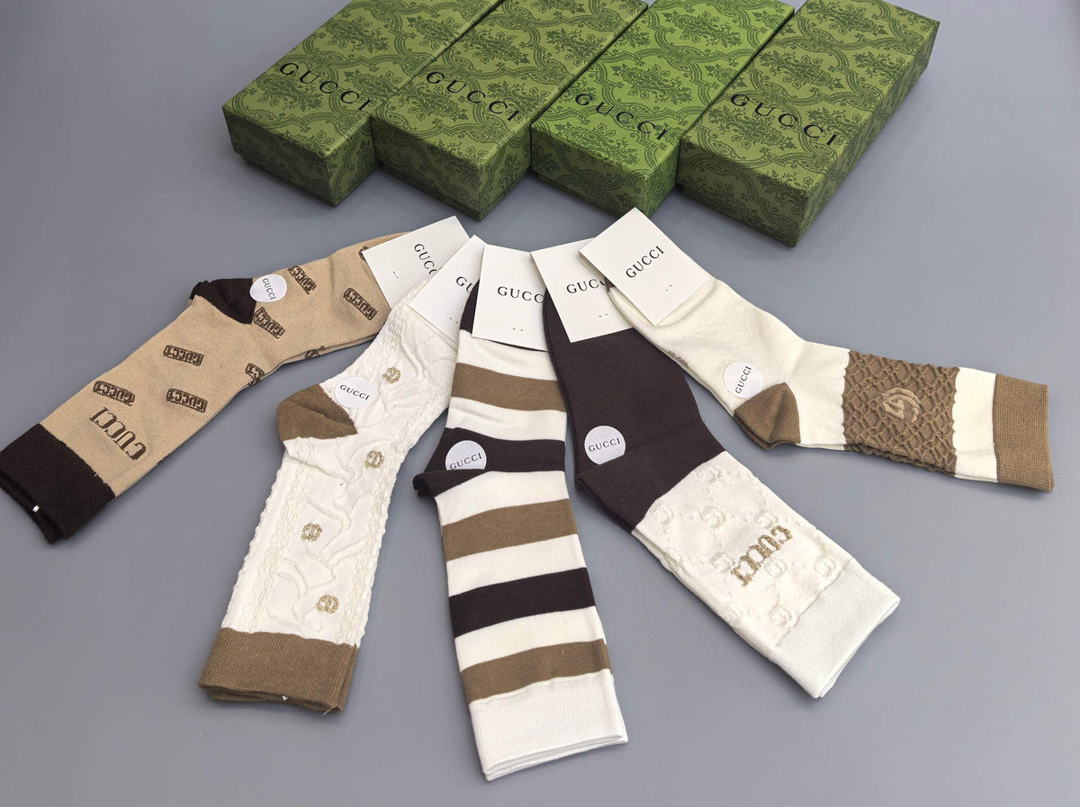 Gucci Neutral Stripe Crew Crew Socks 5-Pair Box Collection