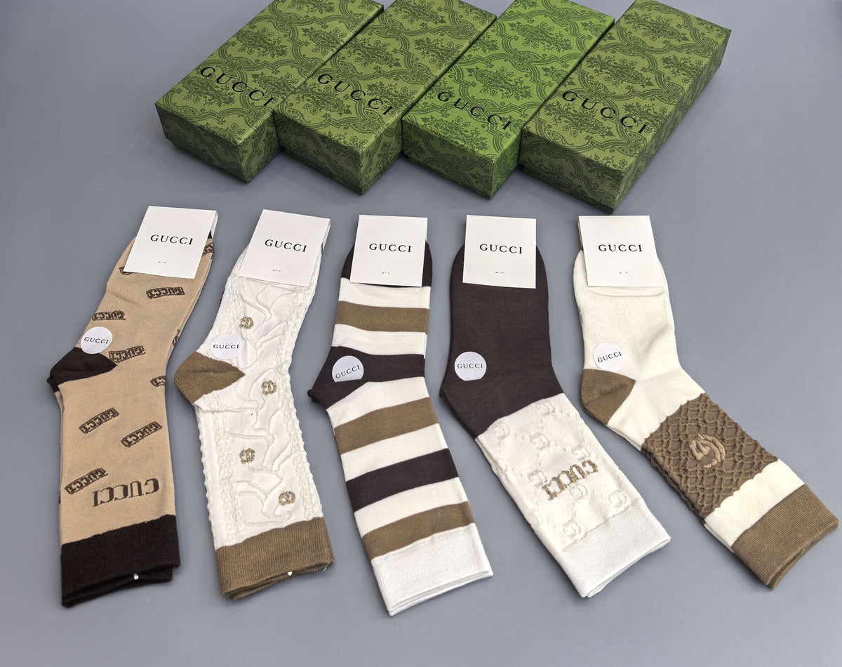 Gucci Neutral Stripe Crew Crew Socks 5-Pair Box Collection