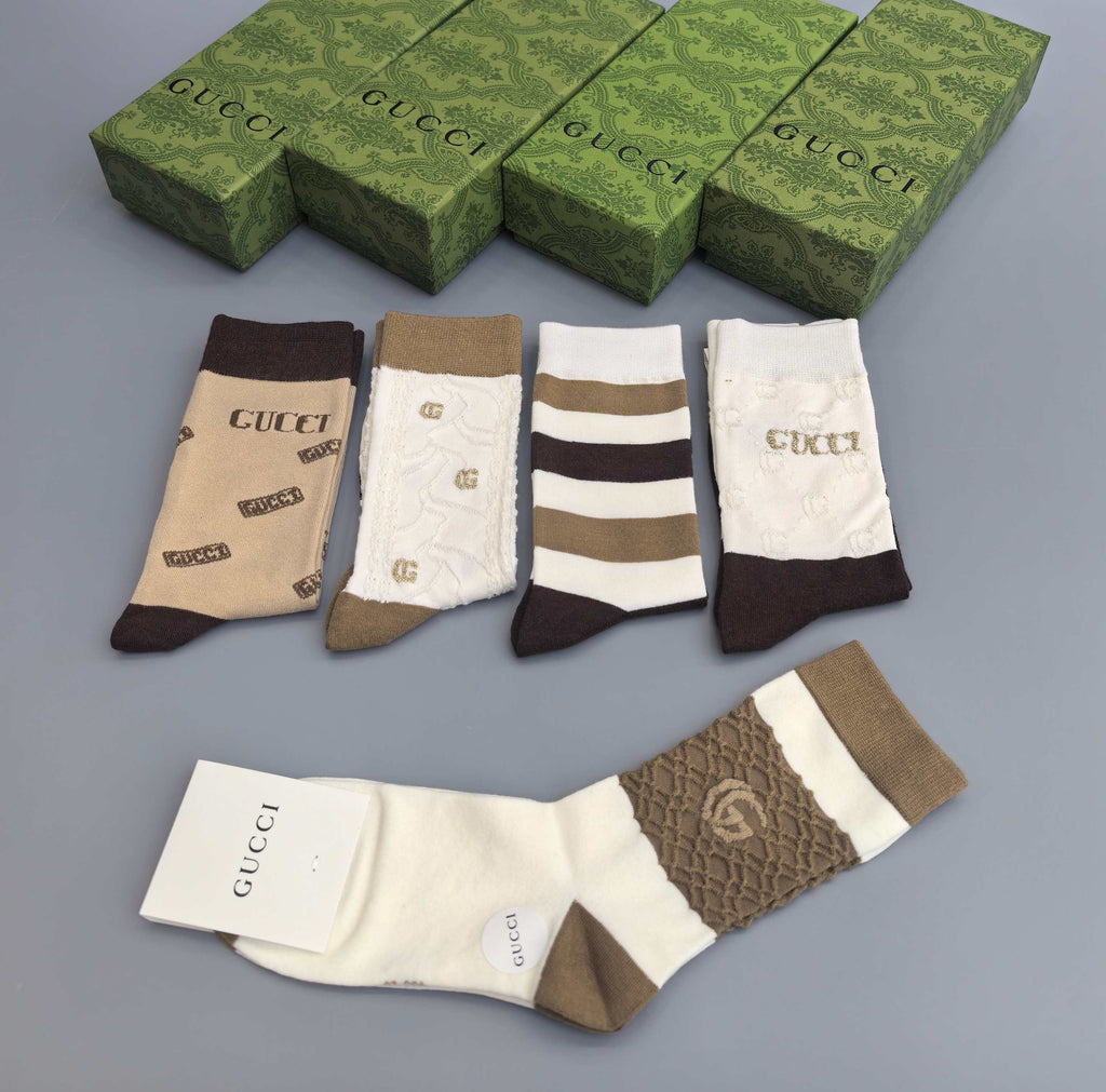 Gucci Neutral Stripe Crew Crew Socks 5-Pair Box Collection