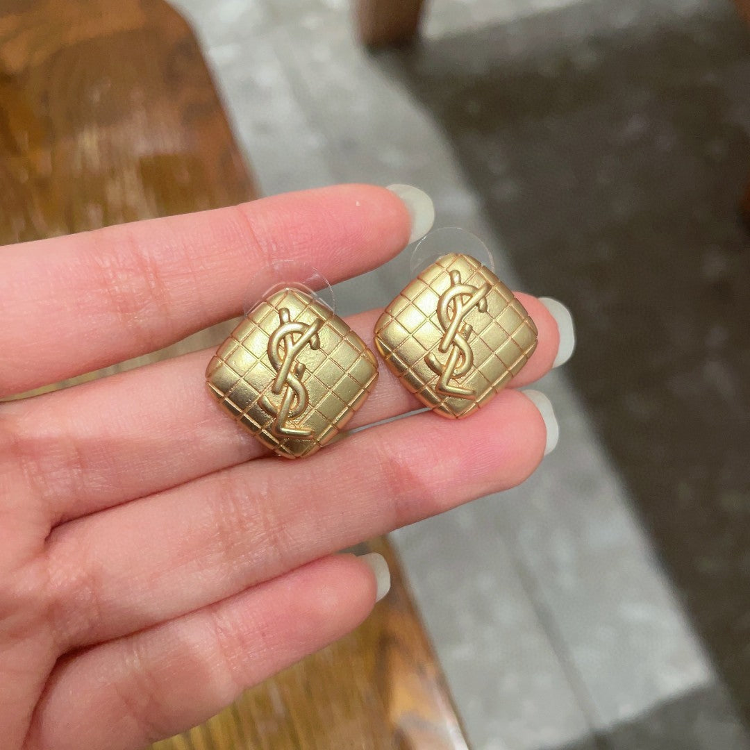 Letter Emblem Stud Earrings in Polished Metal-Tone – Design 007 side detail