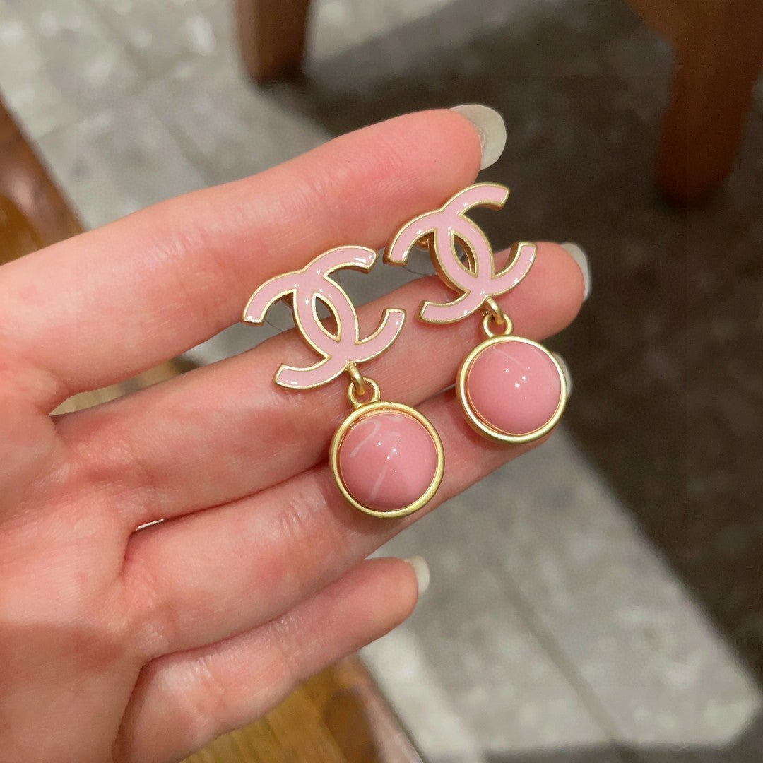 Double-C Emblem Statement Earrings in Polished Metal-Tone – Design 017 side detail