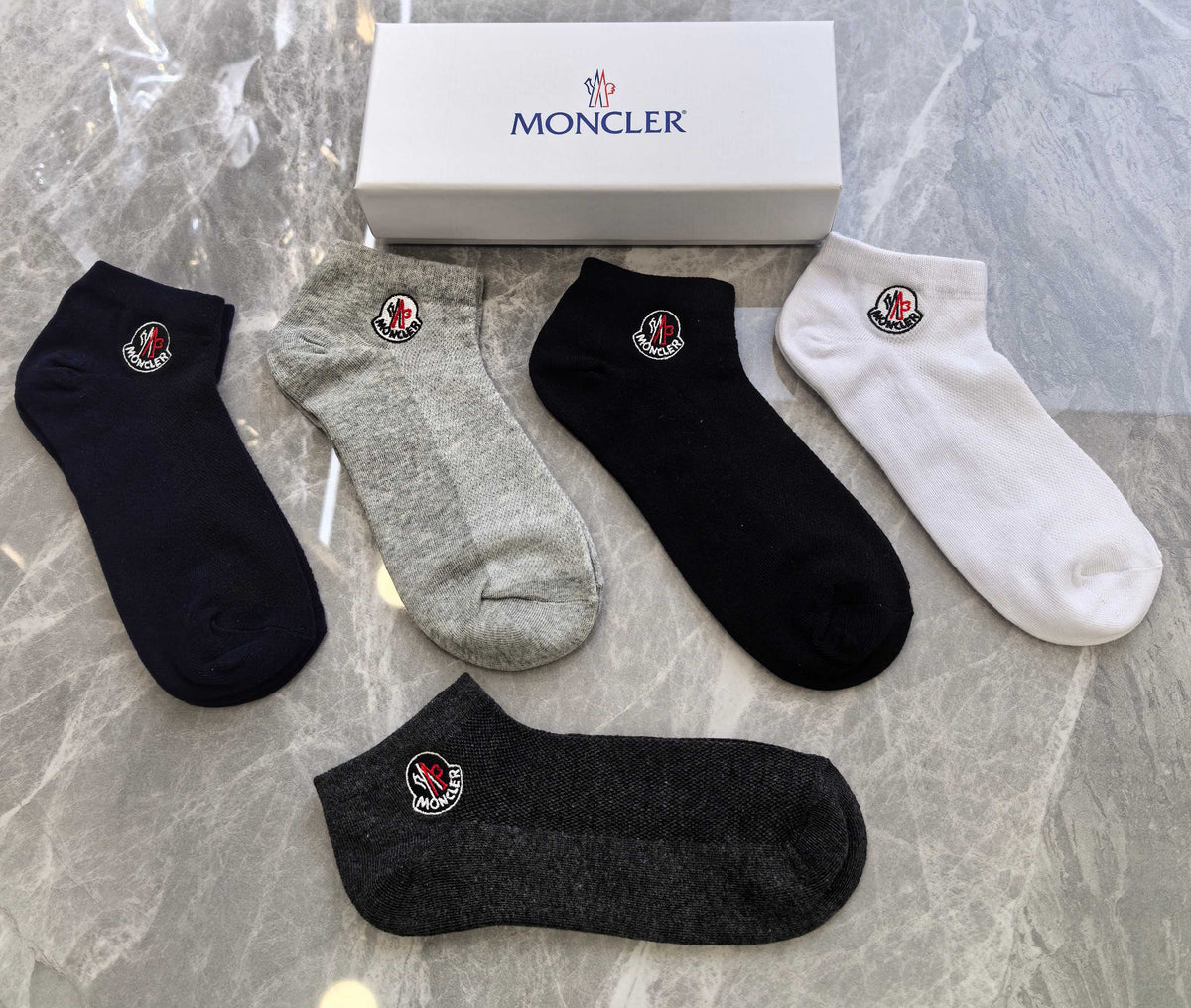 Moncler Small Round Emblems Ankle Socks - 5-Pair Set