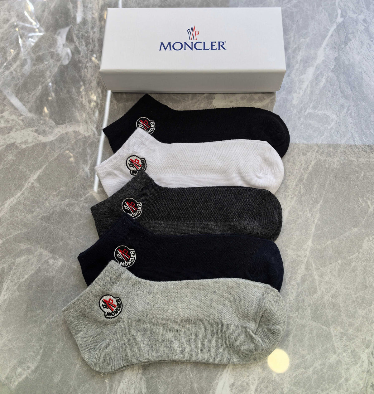 Moncler Visible Branded Cuff Or Emblem Details No-Show Socks - 5-Pair Set