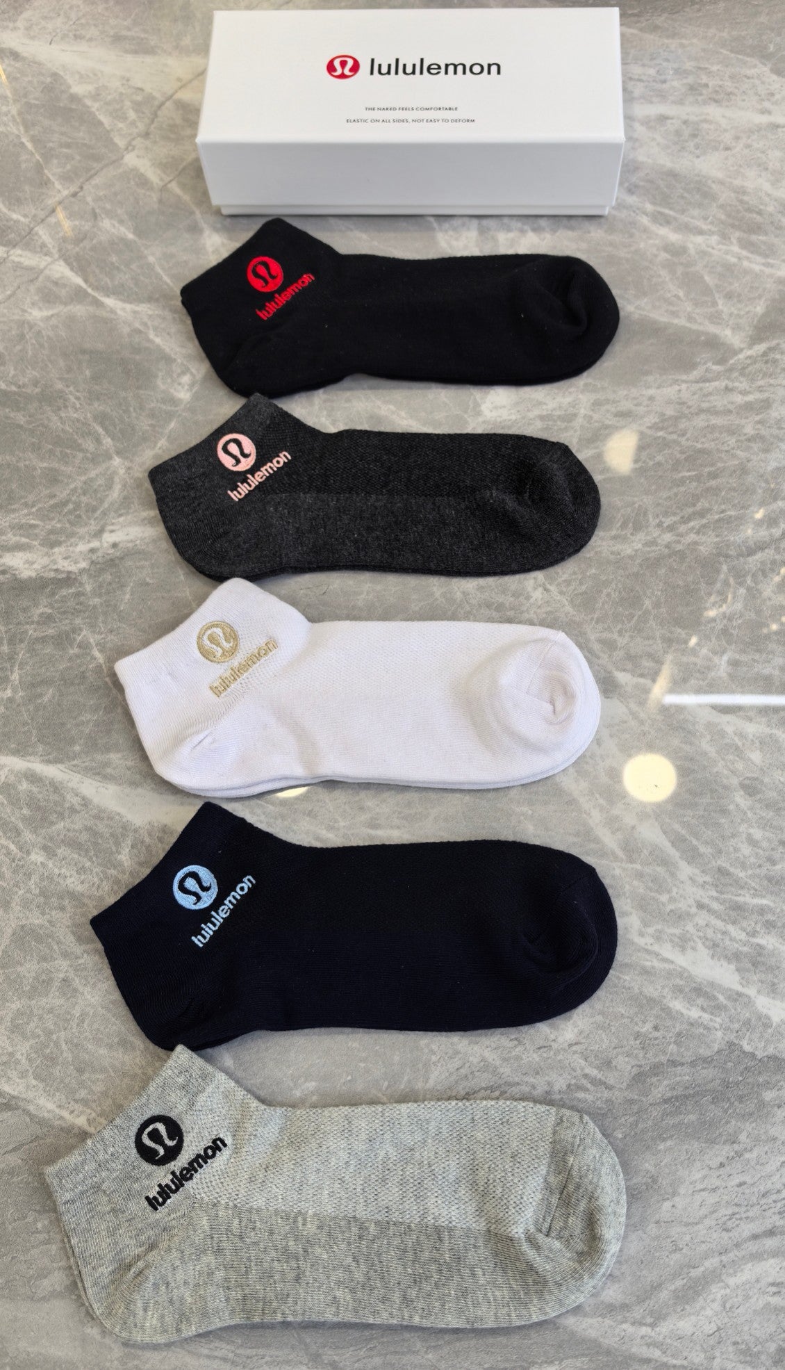 Lululemon Pastel Colour Tonal Waistbands No-Show Socks - 5-Pair Set
