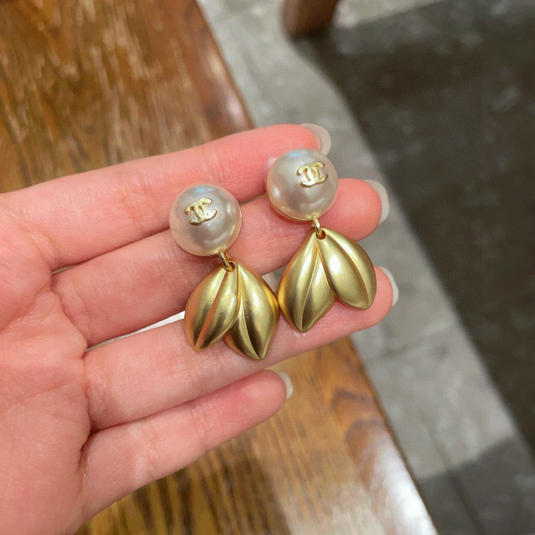 Double-C Emblem Statement Earrings in Polished Metal-Tone – Design 016 side detail