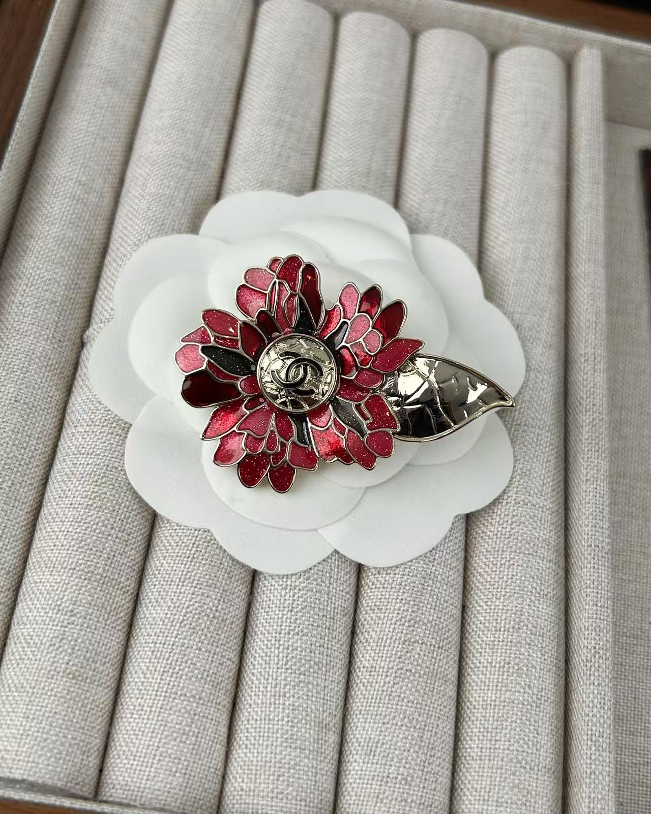 Signature Emblem Brooch in Polished Metal-Tone – Red Detail – Design 002 styled product view