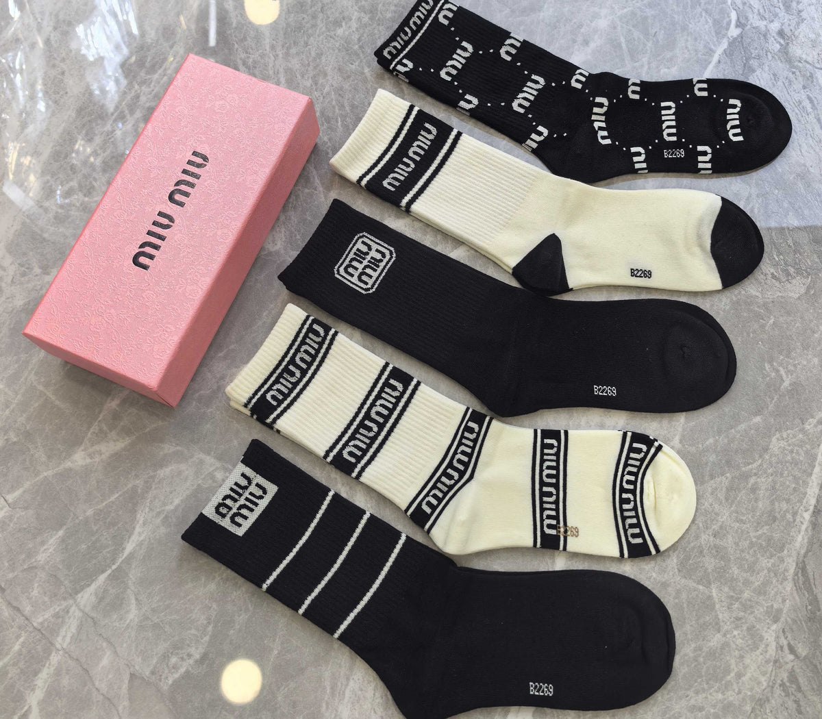 Crew Socks