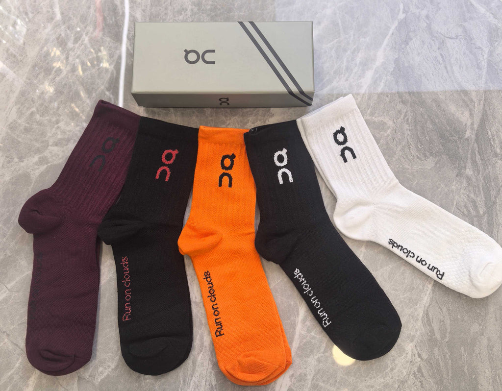 On Contrast Logo Details Crew Socks - 5-Pair Set