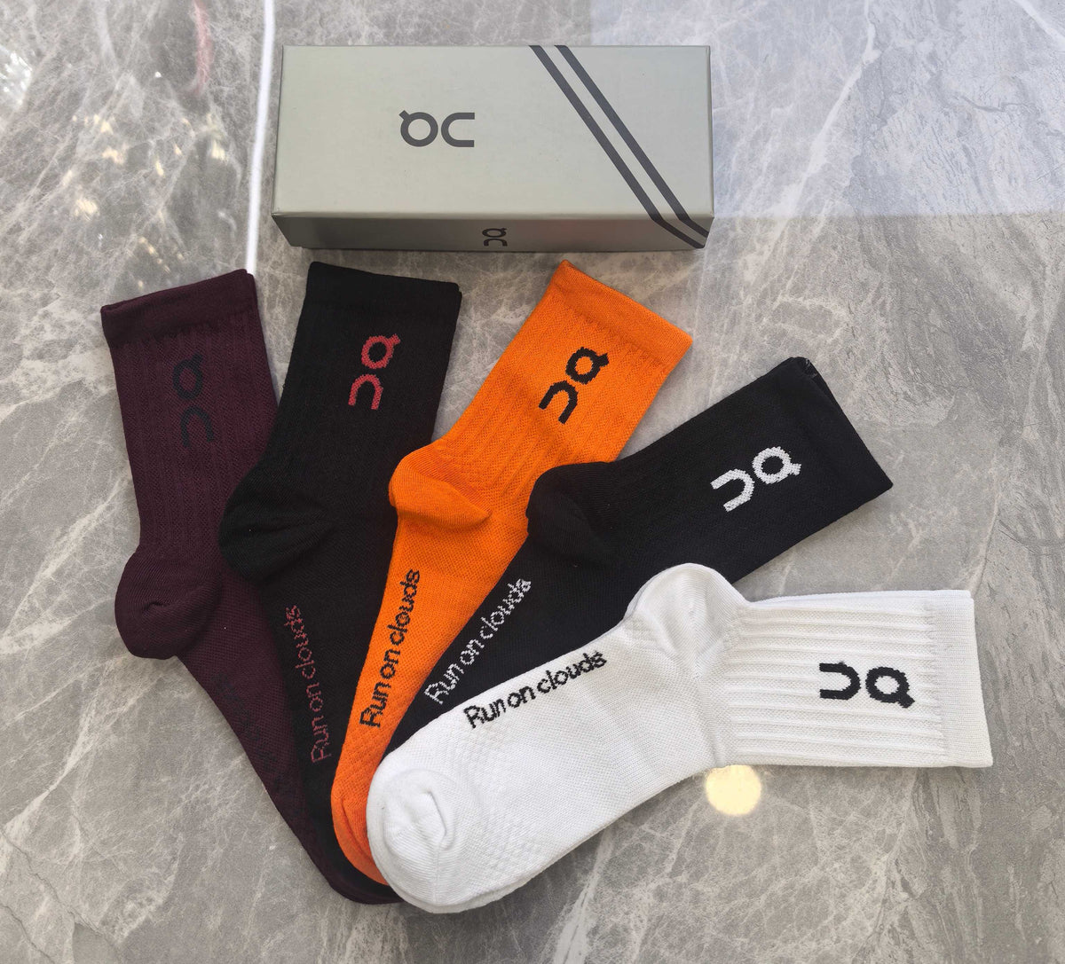 On Contrast Logo Details Crew Socks - 5-Pair Set