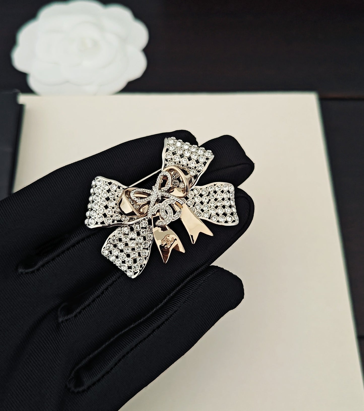 Bow Brooch in Gold-Tone – Design 003 front product view