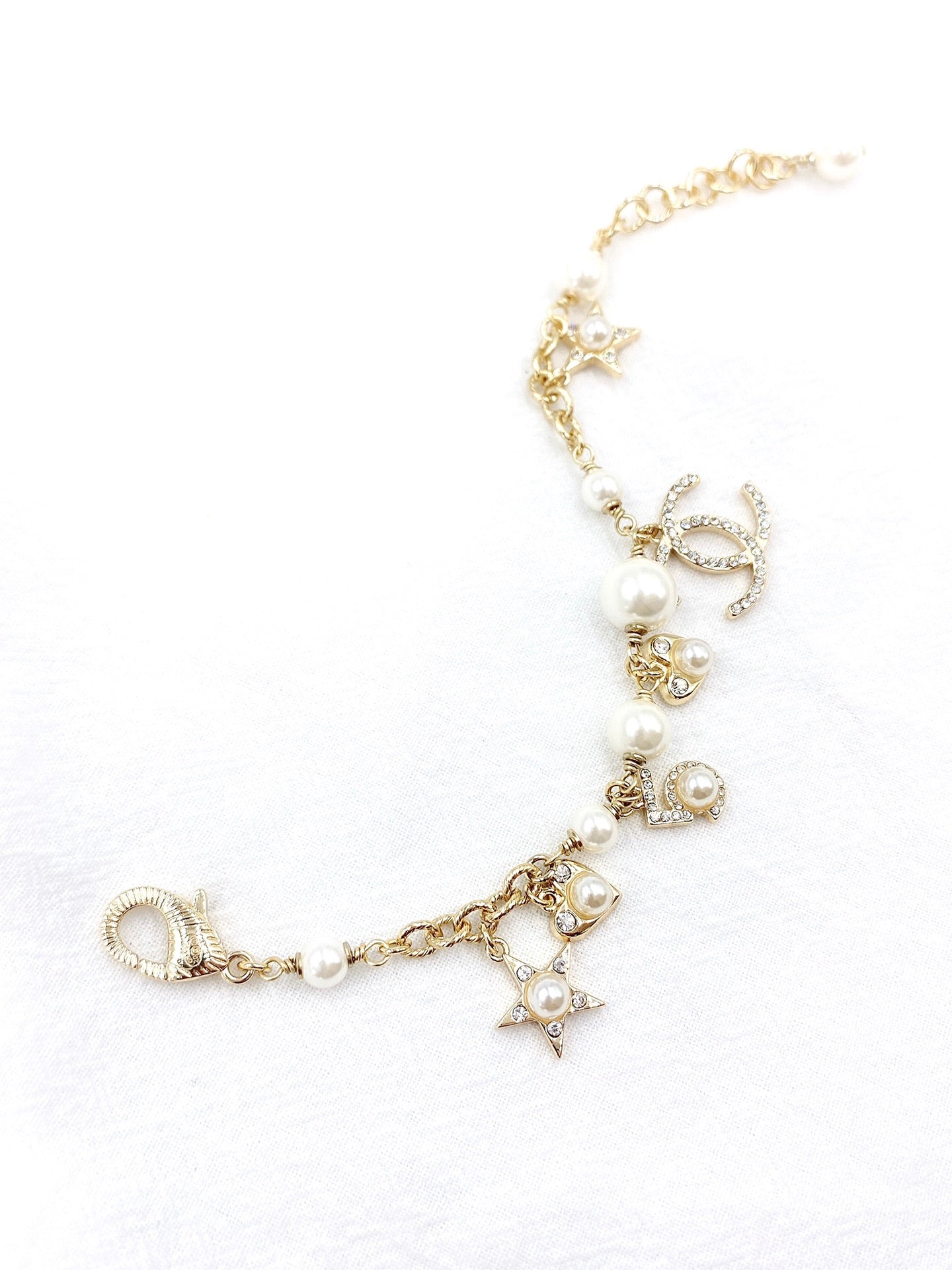 Signature Emblem Bracelet in Gold-Tone – Design 005 main product view
