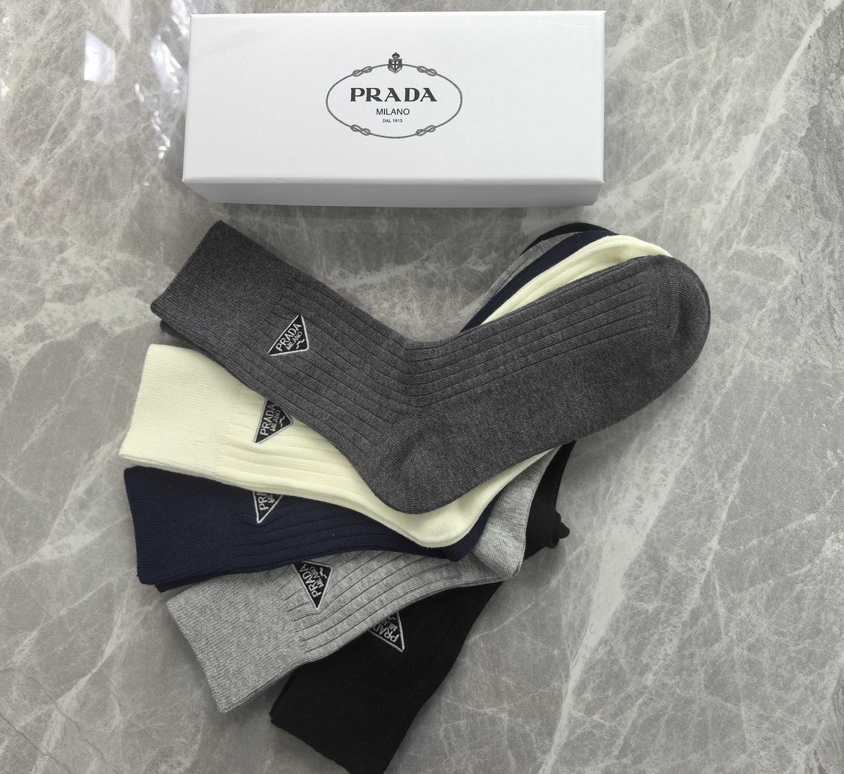 Prada Triangular Emblem Details Crew Socks - 5-Pair Set