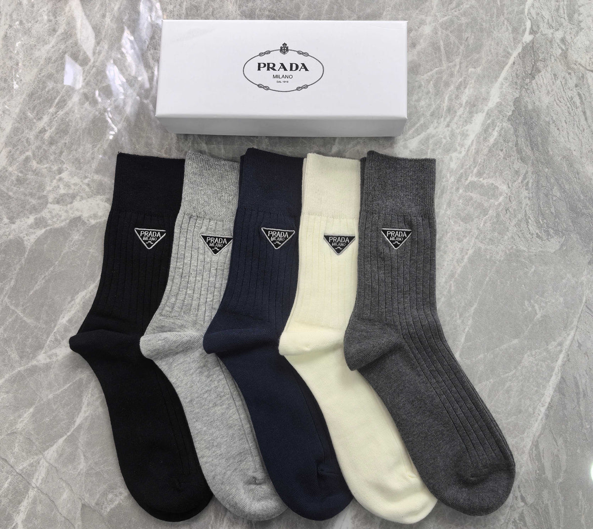 Prada Triangular Emblem Details Crew Socks - 5-Pair Set