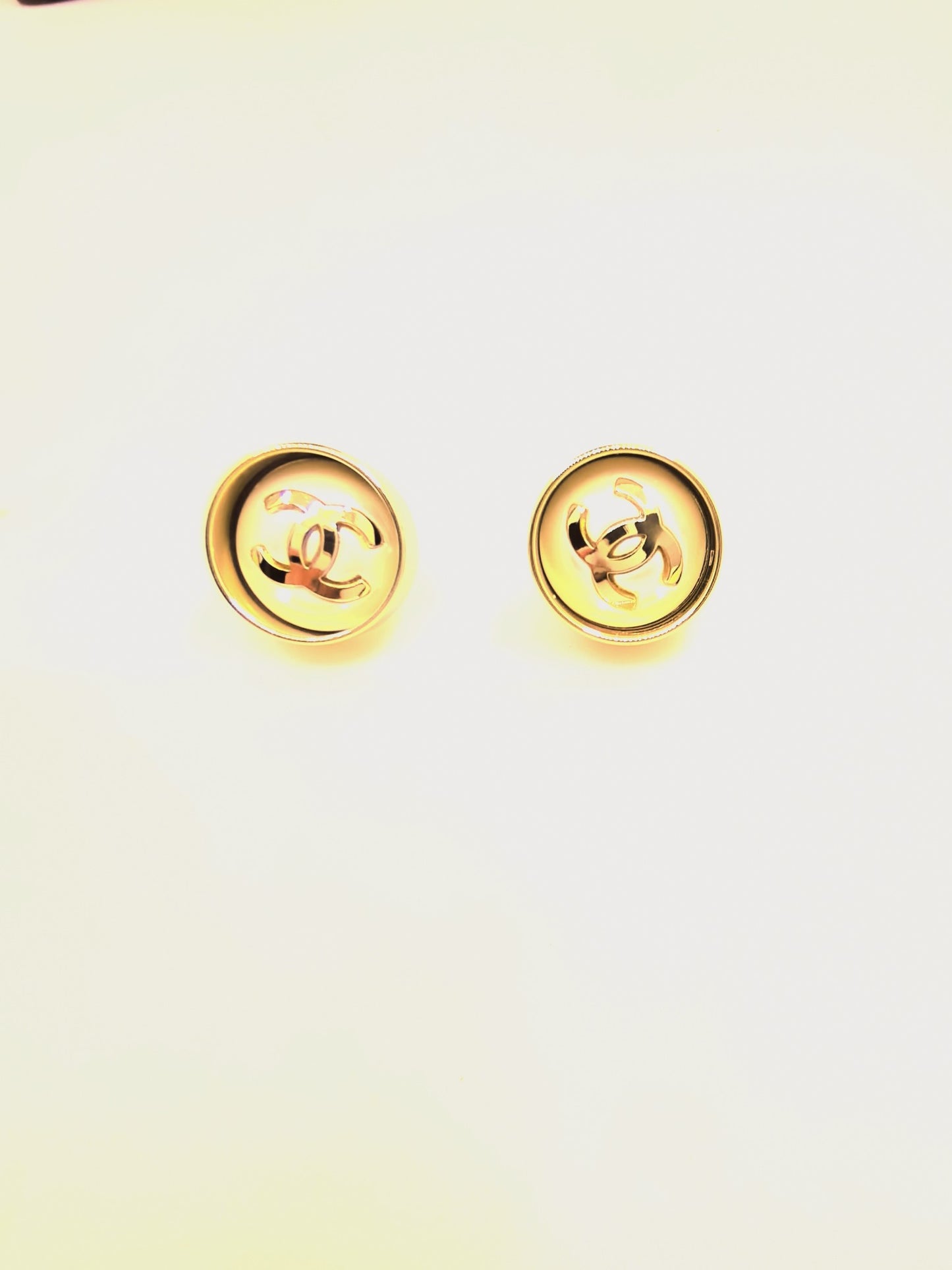 Round Stud Earrings in Gold-Tone – Design 005 main product view