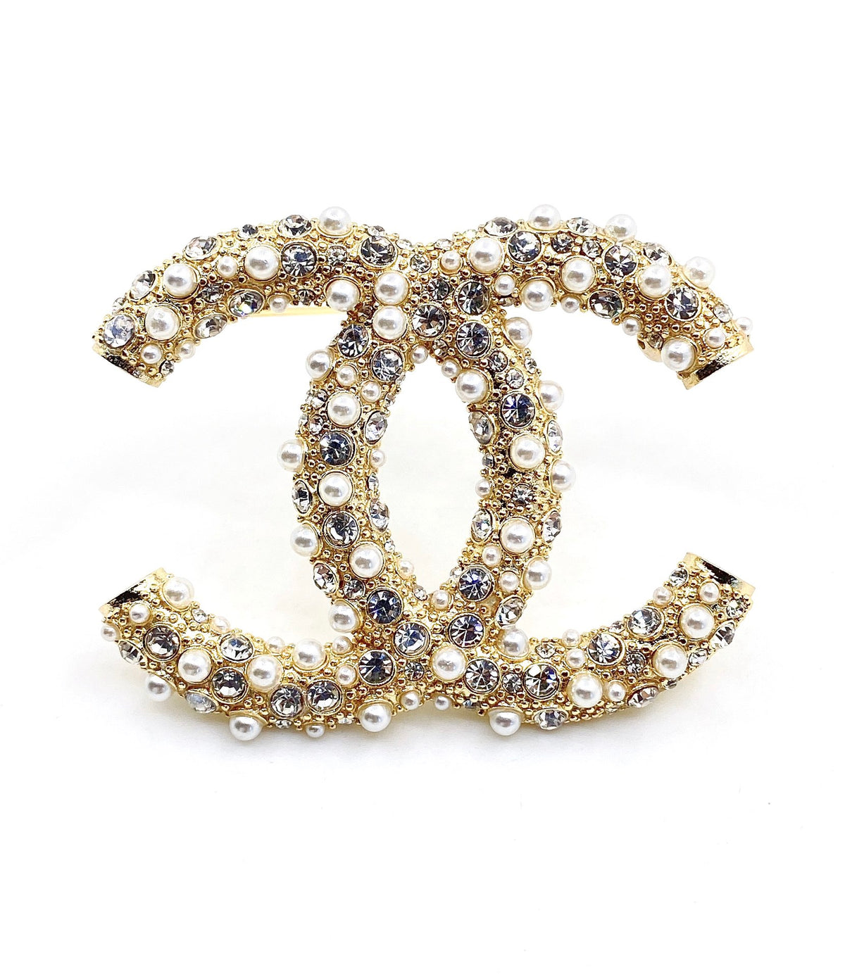 Double-C Emblem Brooch in Gold-Tone – Pearl Detail – Design 002 main product view