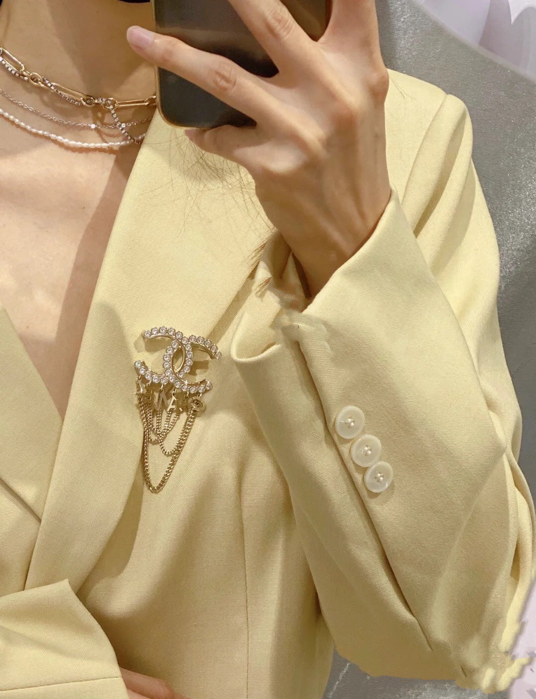 Letter Brooch in Gold-Tone – Design 002 front product view