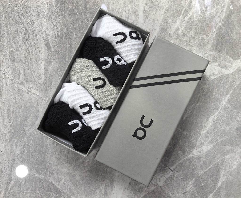 On Tonal Logo Details Ankle Socks - 5-Pair Set