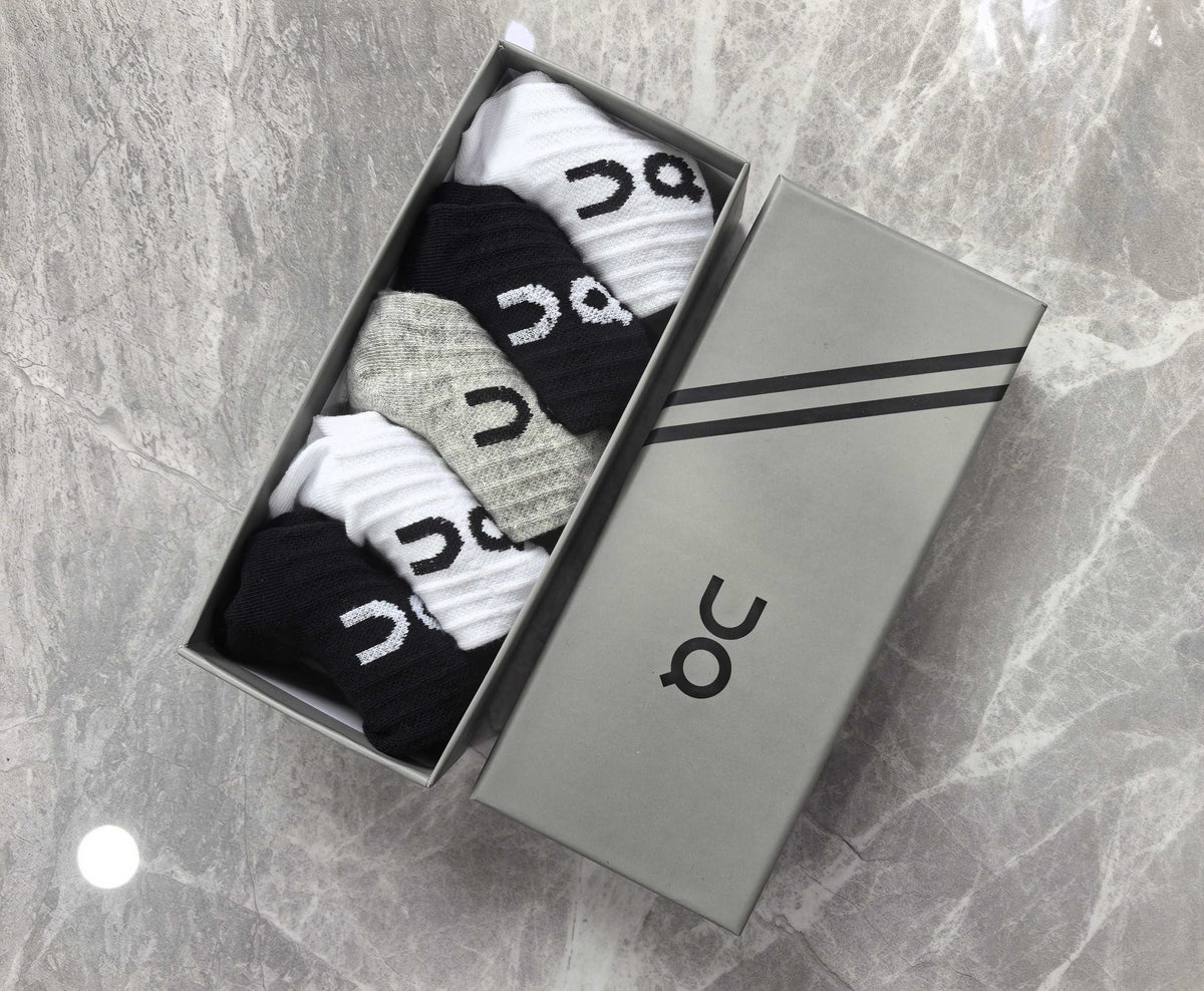 On Clean Performance-Style Logo Details Ankle Socks - 5-Pair Set