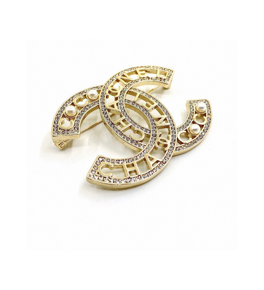 Letter Brooch in Polished Metal-Tone – Pearl Detail styled product view