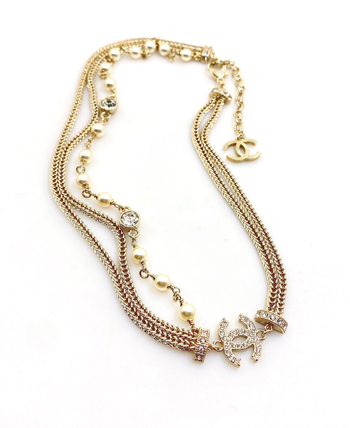 Bow Pendant Necklace in Gold-Tone – Design 004 main product view