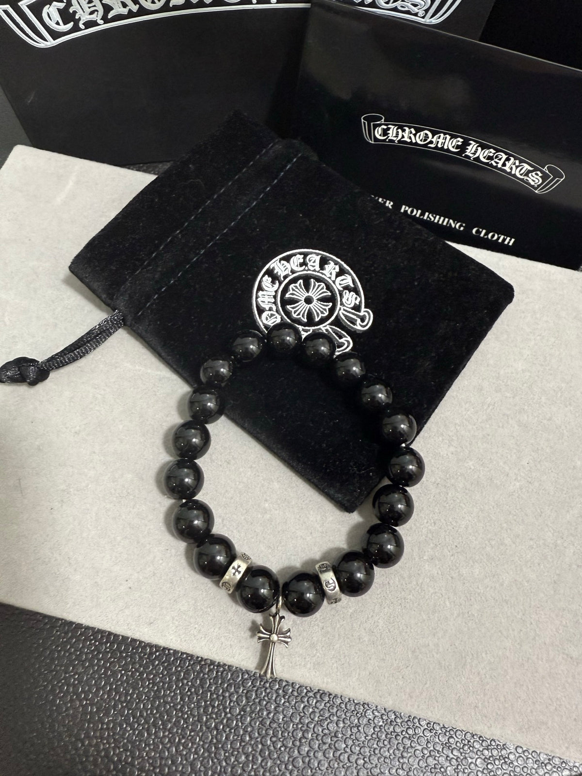 Gothic Emblem Beaded Bracelet in Antique Silver-Tone – Design 35 close-up detail