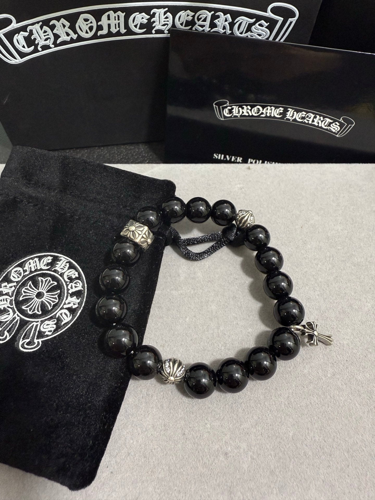 Gothic Emblem Beaded Bracelet in Antique Silver-Tone – Design 27 side detail