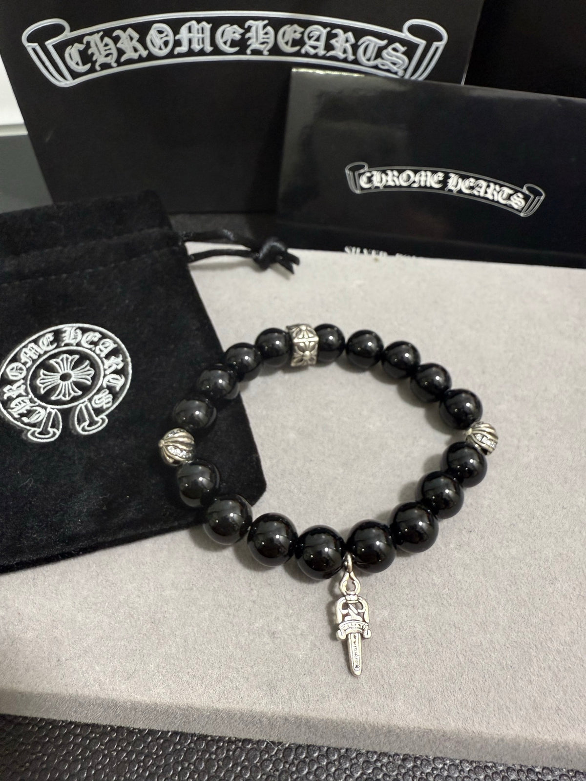 Gothic Emblem Beaded Bracelet in Antique Silver-Tone – Design 30 side detail