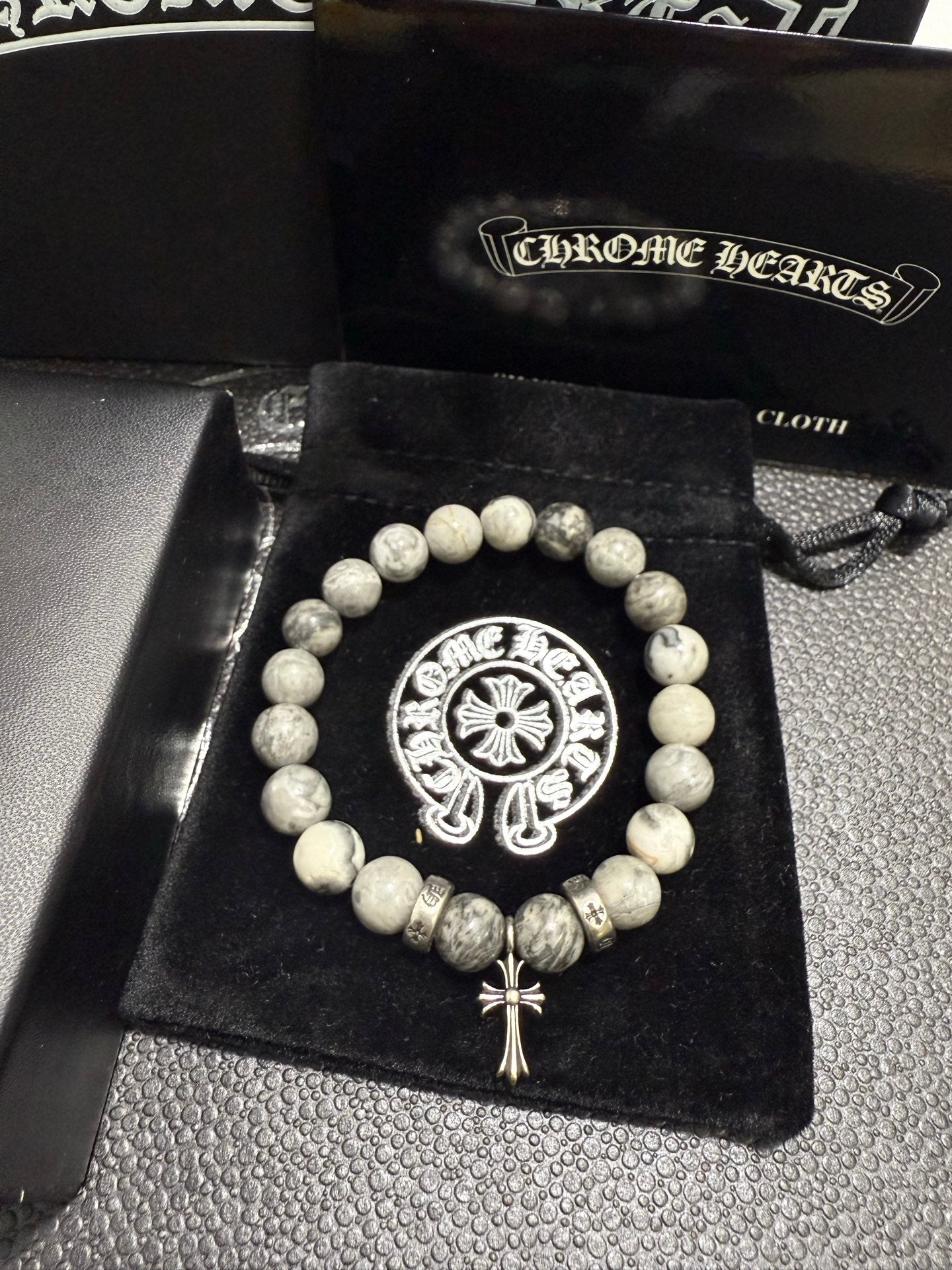 Gothic Emblem Beaded Bracelet in Antique Silver-Tone – Design 36 side detail