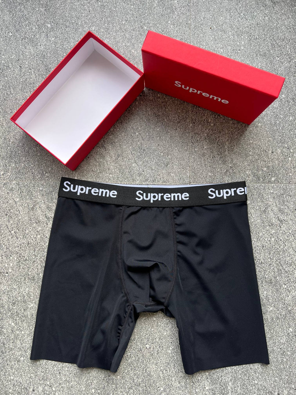 Supreme Visible Branded Waistband Or Emblem Details Men's Boxer Briefs - 3-Piece Box