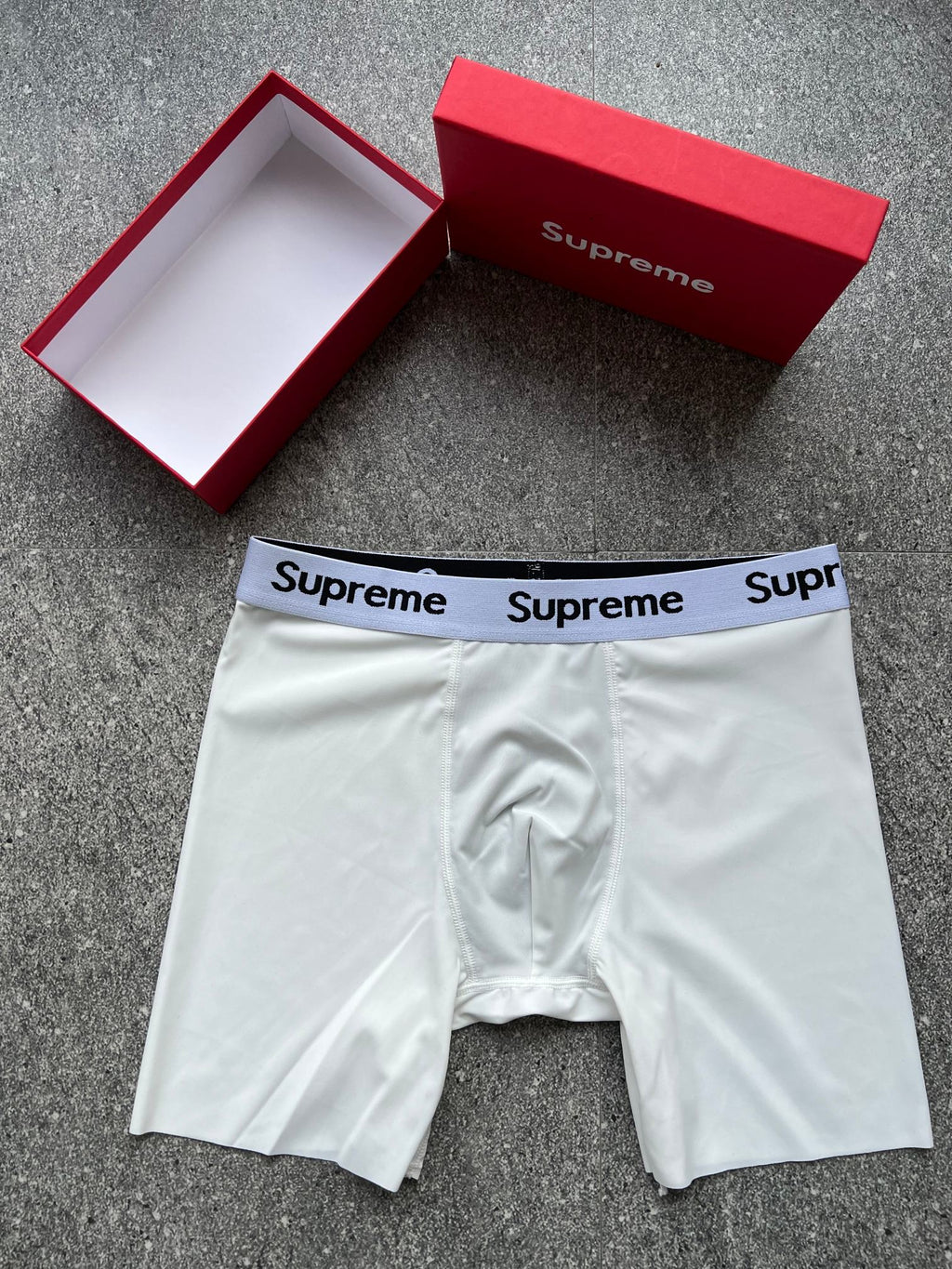 Supreme Visible Branded Waistband Or Emblem Details Men's Boxer Briefs - 3-Piece Box