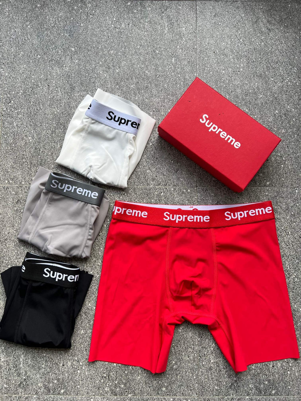 Supreme Visible Branded Waistband Or Emblem Details Men's Boxer Briefs - 3-Piece Box