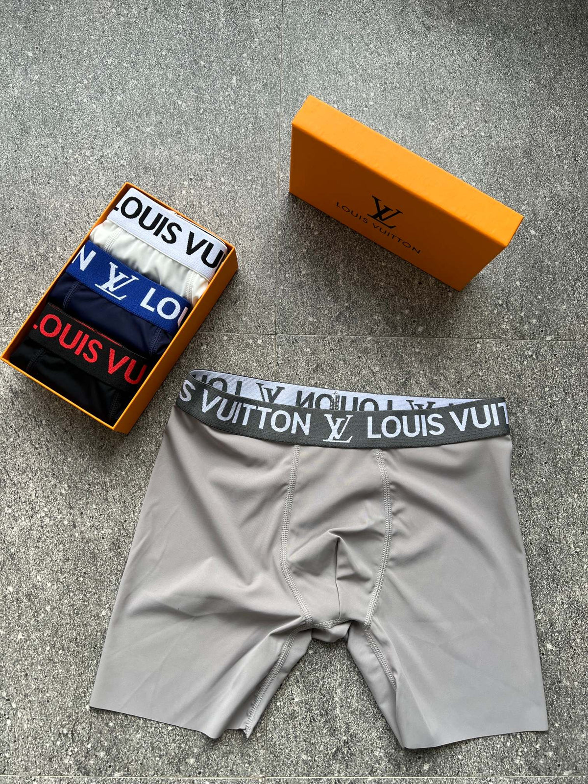 Louis Vuitton Visible Branded Waistband Or Emblem Details Men's Boxer Briefs - 3-Piece Box