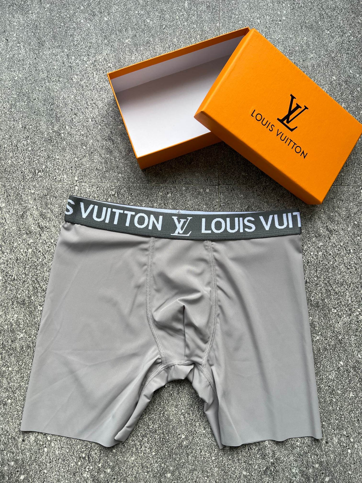 Louis Vuitton Visible Branded Waistband Or Emblem Details Men's Boxer Briefs - 3-Piece Box