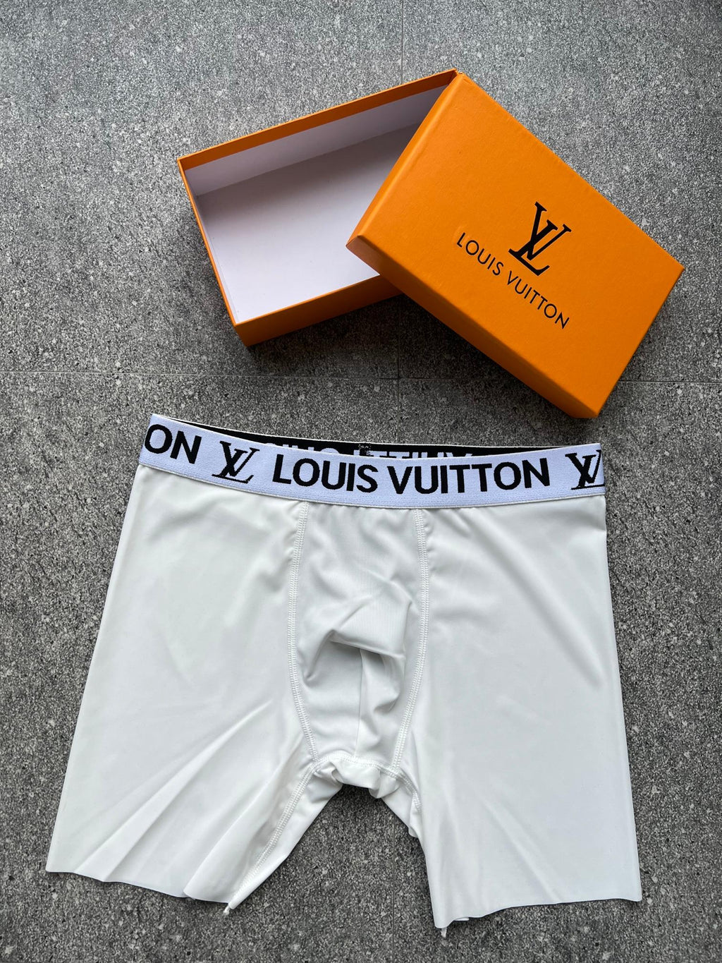 Louis Vuitton Visible Branded Waistband Or Emblem Details Men's Boxer Briefs - 3-Piece Box