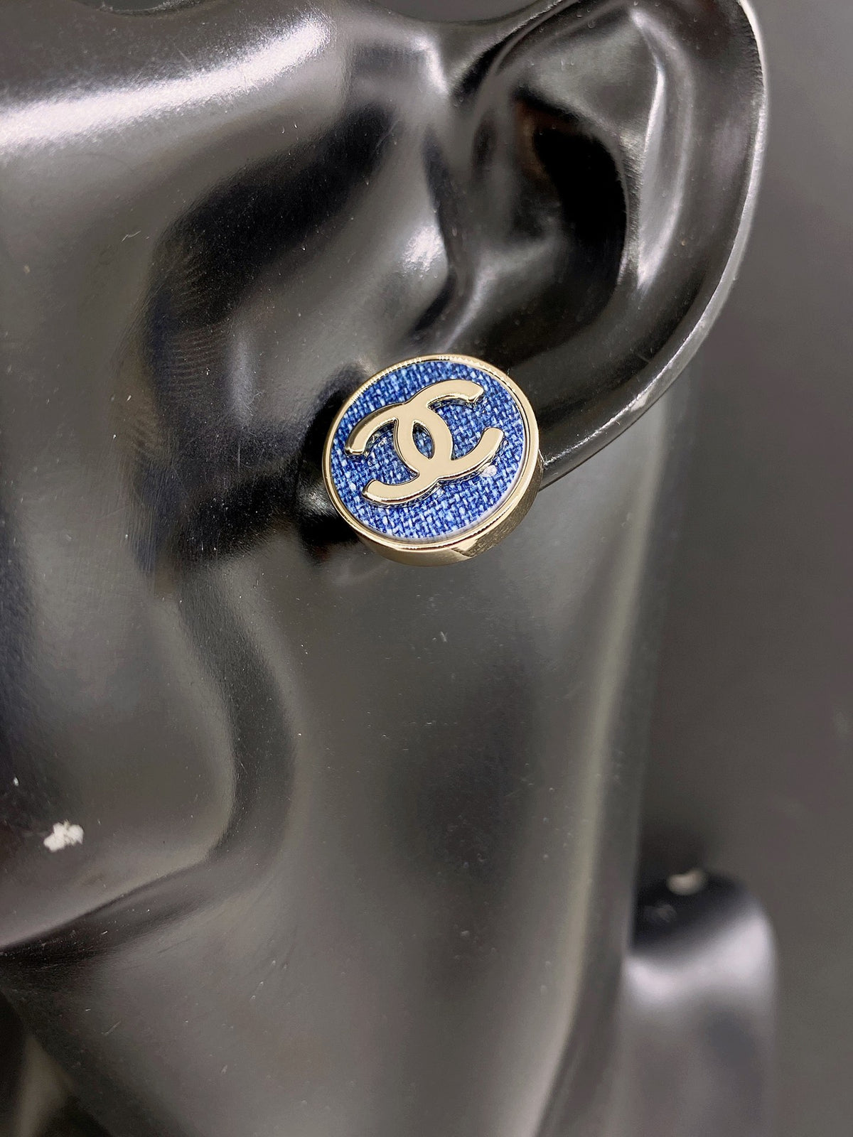 Round Stud Earrings in Gold-Tone – Blue Detail – Design 002 front product view