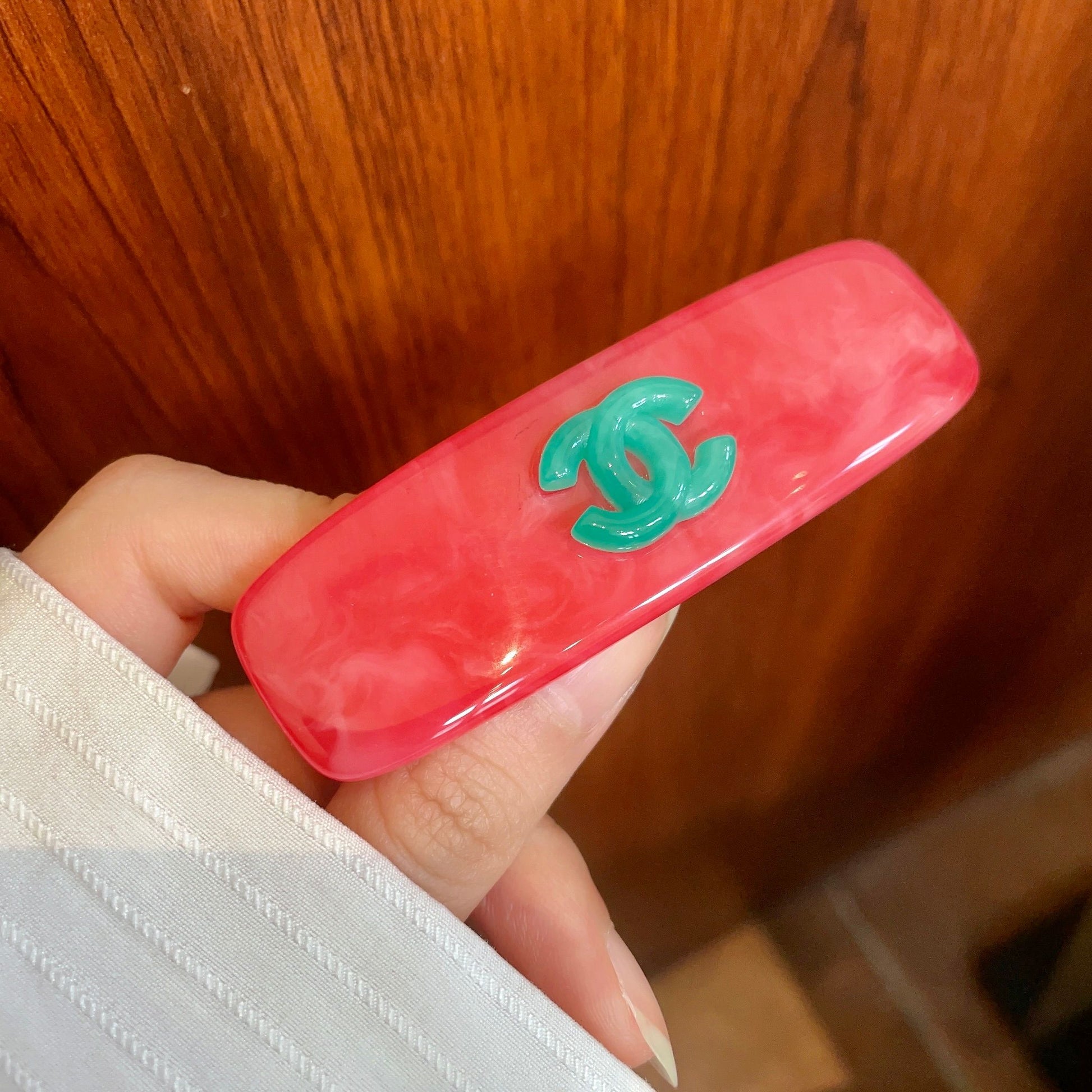 Double-C Emblem Hair Clip – Design 005 detail view