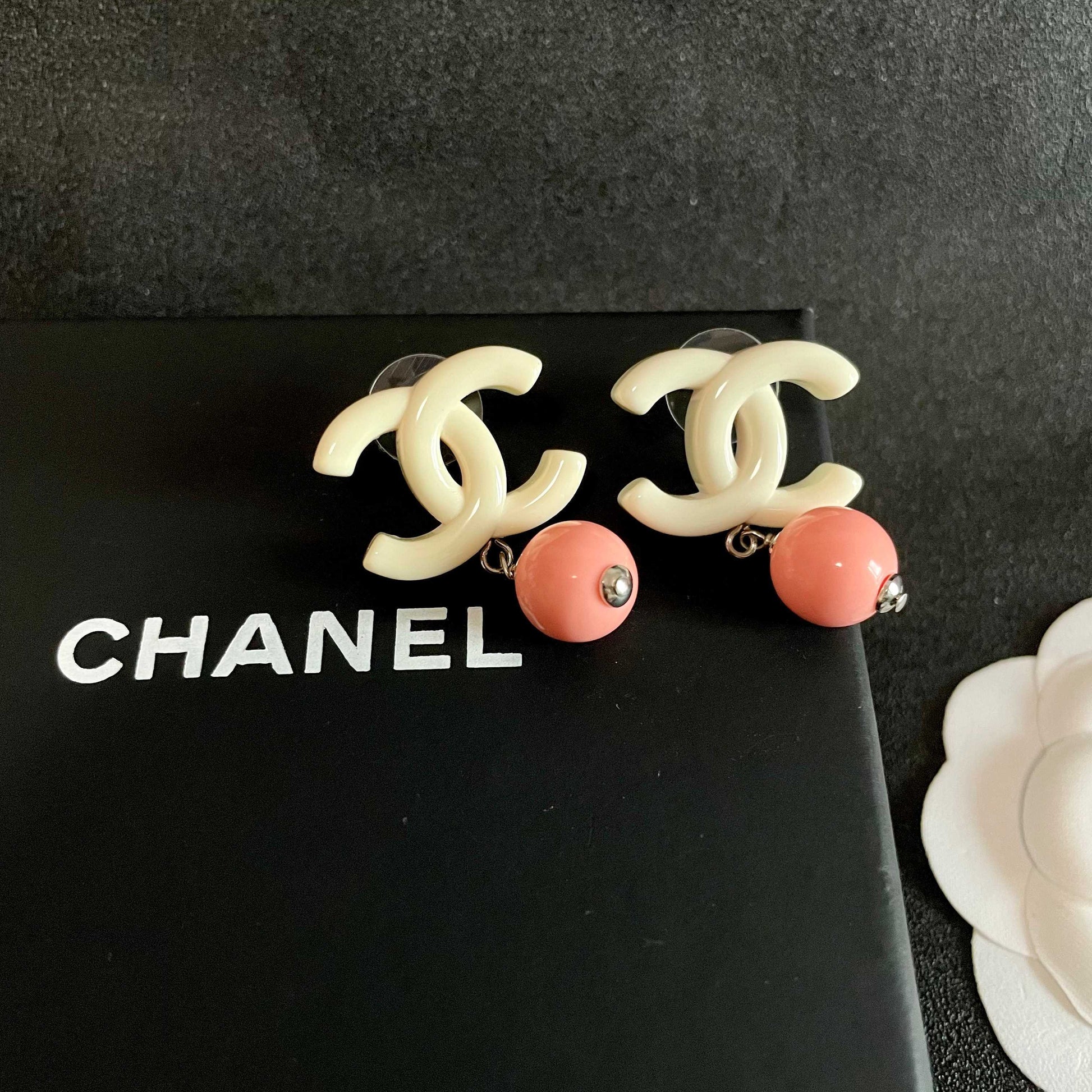 Double-C Emblem Pearl-Detail Statement Earrings – Pearl Detail – Design 004 detail view